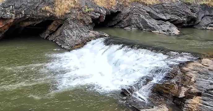 Syntheri Rocks