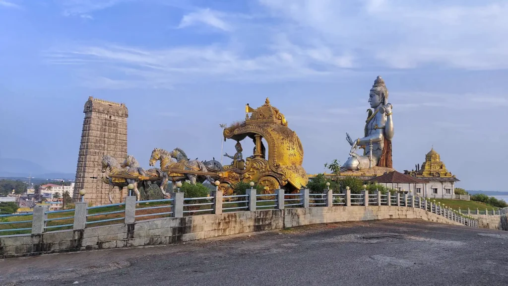 Murdeshwara temple