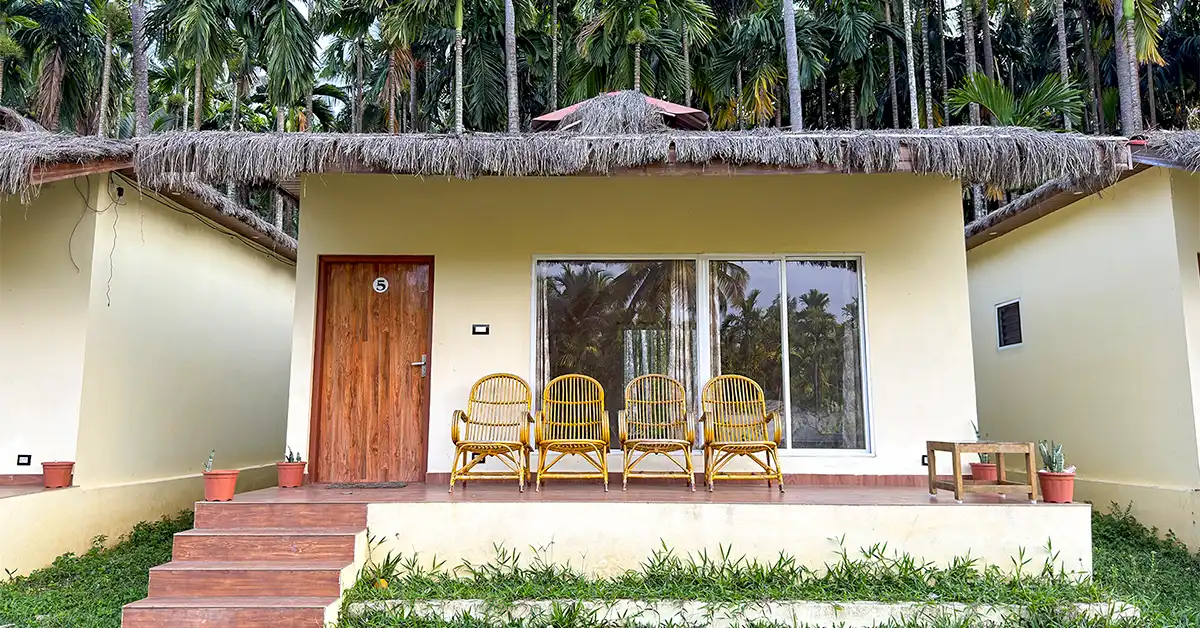 Couple Room Exterior