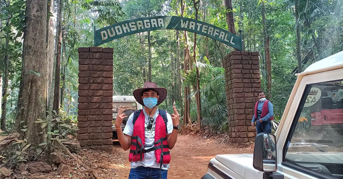 Dudhsagar Waterfall entry